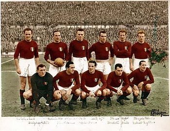 L'équipe du Grande Torino, quintuple championne d'Italie - photo : Wikipedia 