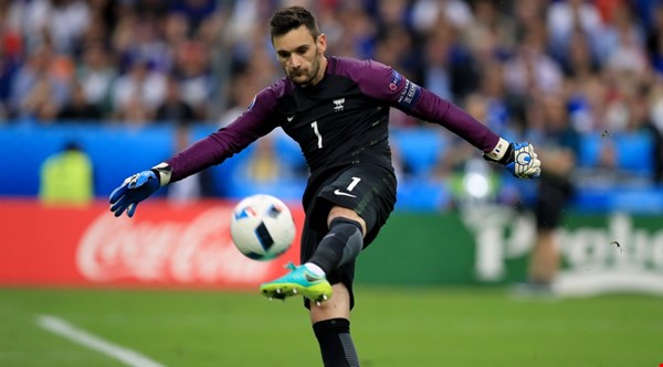 Hugo Lloris, de longs bras et une morphologie parfaitement adaptée au poste de gardien - photo : Goal-Foot