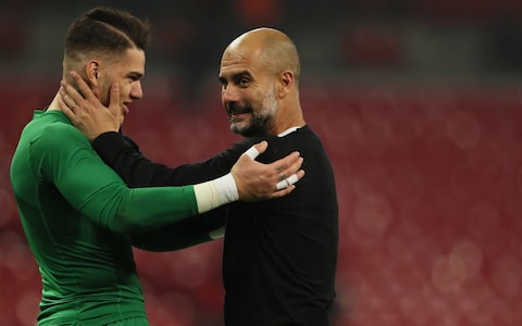 Ederson et Guardiola (Source : The Telegraph)