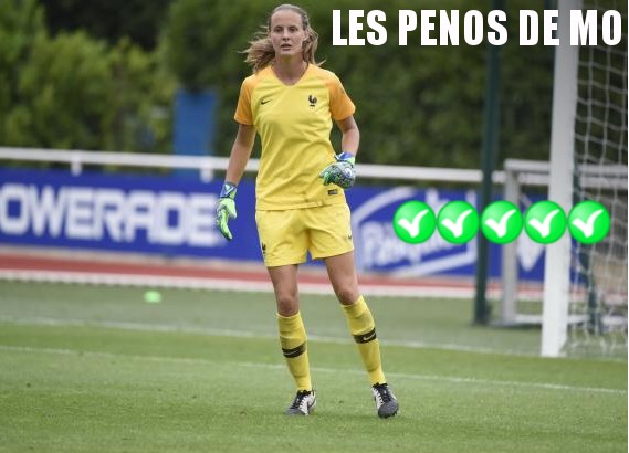 Penos de MO - Mylène Chavas - Gardien de but - Football 